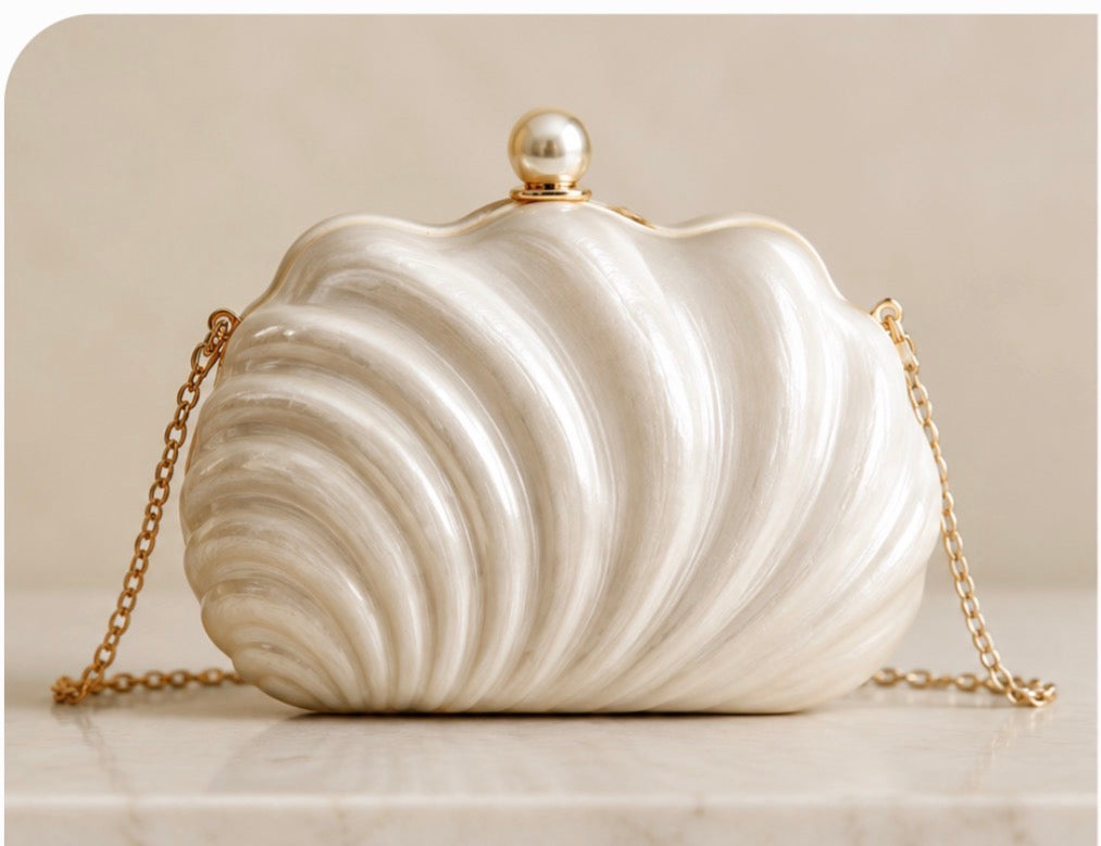 Riviera Shell Clutch